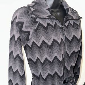 The North Face Women’s Zip Up Chevron Print Jacket w/ Cinched Waist